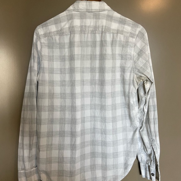 Gap Button Up - Picture 2 of 3